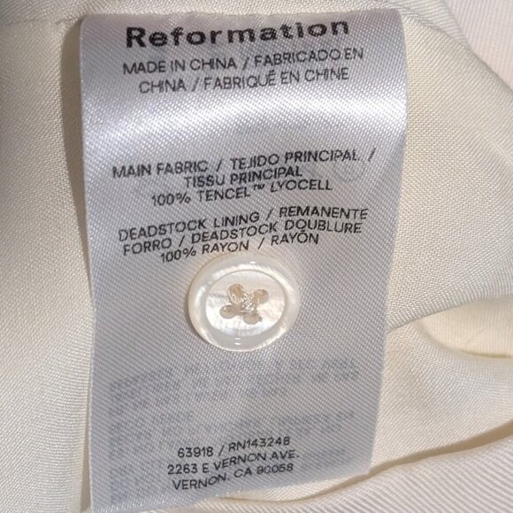 Reformation | Alistair Vest In Sugar - Picture 12 of 14